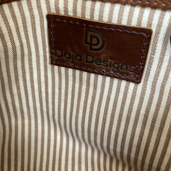 Daja Designs Brown Leather Bohemian Tote Bag with Detachable Crossover Strap - Picture 2 of 12